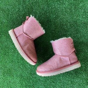 NEW UGGS Bailey Bow Pink Sparkle Boots